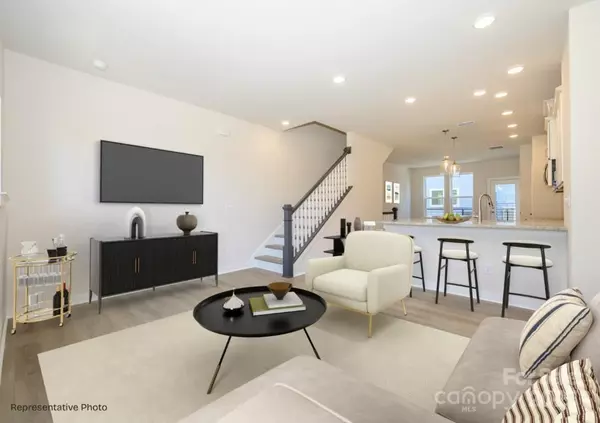 Charlotte, NC 28211,1539 Lithium LN