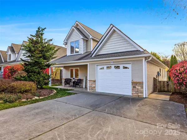 Swannanoa, NC 28778,34 Beekeeper TRL