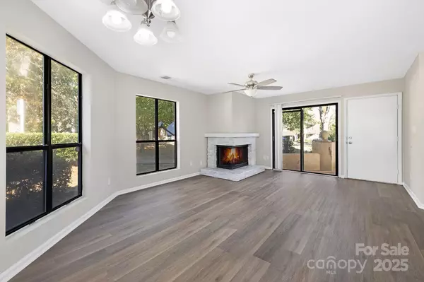 Charlotte, NC 28212,8212 Cedar Glen DR