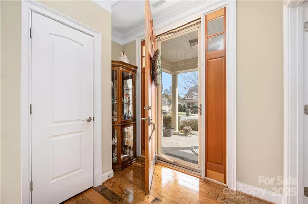 Mooresville, NC 28117,124 Aztec CIR