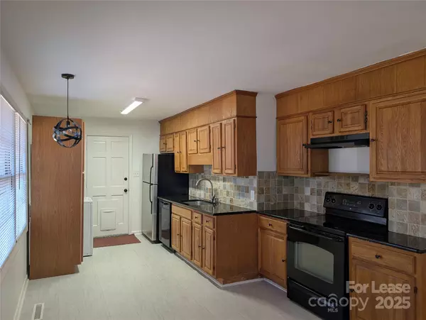 Cornelius, NC 28031,20114 Washam ST