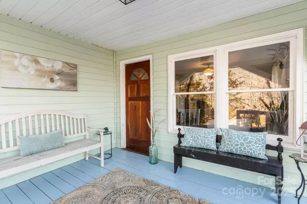 Candler, NC 28715,14 Sluder Branch RD