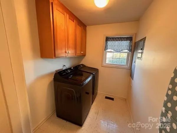 Albemarle, NC 28001,20956 Old Mill RD