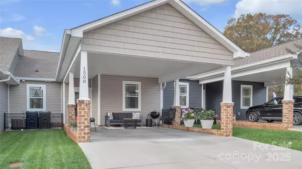 Hickory, NC 28602,1508 28th Street LN SE