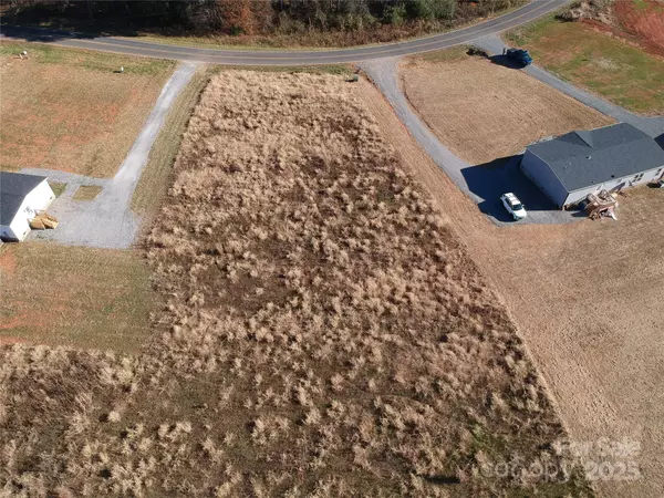 Hamptonville, NC 27020,497 Eagle Mills RD #4