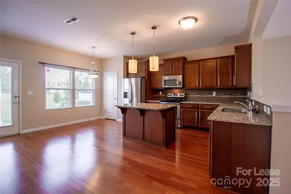 Fort Mill, SC 29715,824 Summerlake DR