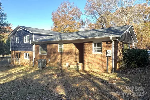 Concord, NC 28025,143 Kirkwood DR