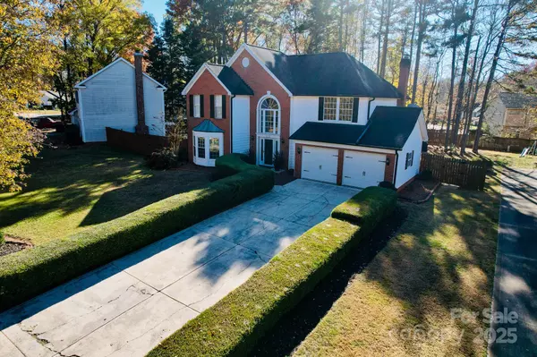 Matthews, NC 28105,12112 Woodbend DR