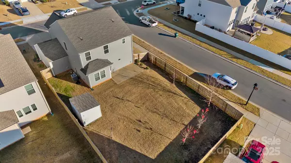 Troutman, NC 28166,119 Fern LN