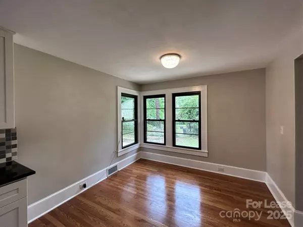 Salisbury, NC 28144,2023 Robin RD