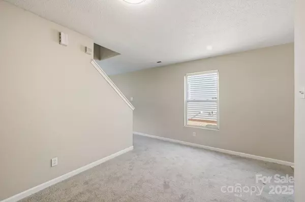 Charlotte, NC 28262,1638 Prairie Valley DR