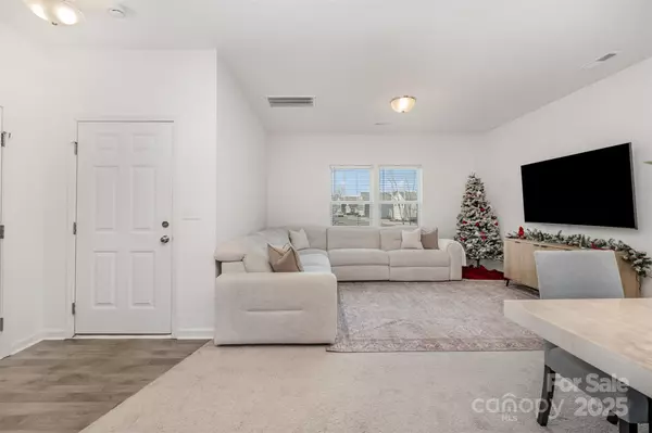 Mount Holly, NC 28120,3048 Pinehills WAY