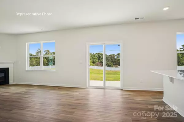 Troutman, NC 28166,186 North hill LN