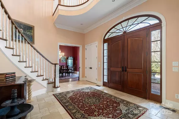 Fletcher, NC 28732,150 Rainbow View DR