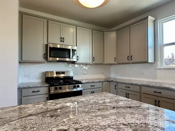 Charlotte, NC 28213,246 Ferebee PL #BRX0072