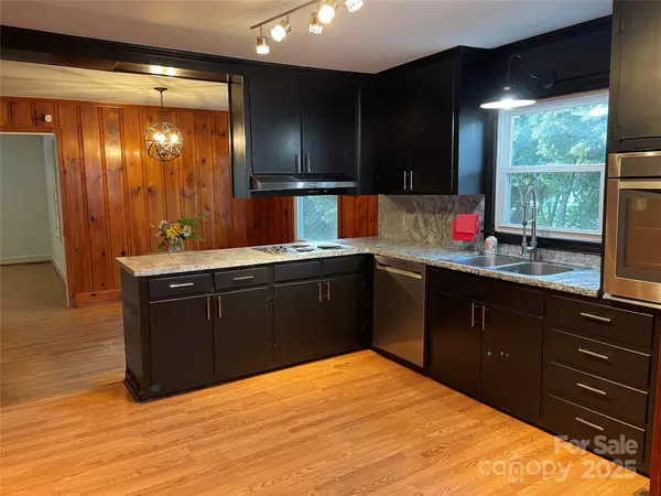 Monroe, NC 28112,302 Johnson ST N