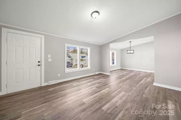 Kannapolis, NC 28083,2008 Woodlawn ST