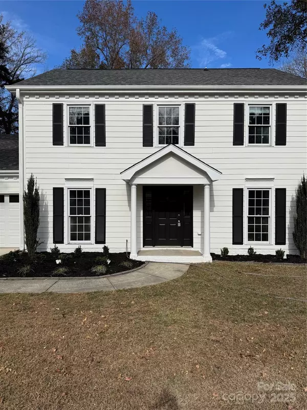 Charlotte, NC 28270,2600 Briar Ridge DR