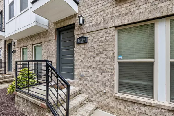 Charlotte, NC 28204,12106 Brooklyn AVE