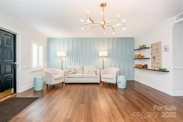 Charlotte, NC 28211,4527 Gaynor RD #303