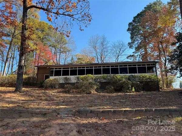 Mooresville, NC 28117,318 Tuskarora TRL