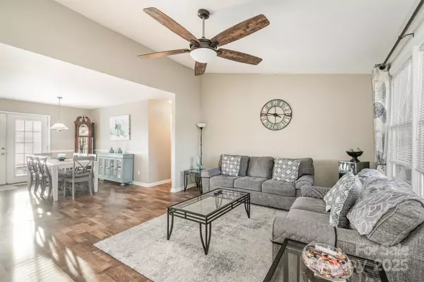 Archdale, NC 27263,201 Rivermeade DR