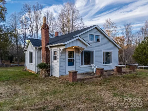 Lenoir, NC 28645,3028 Morganton BLVD