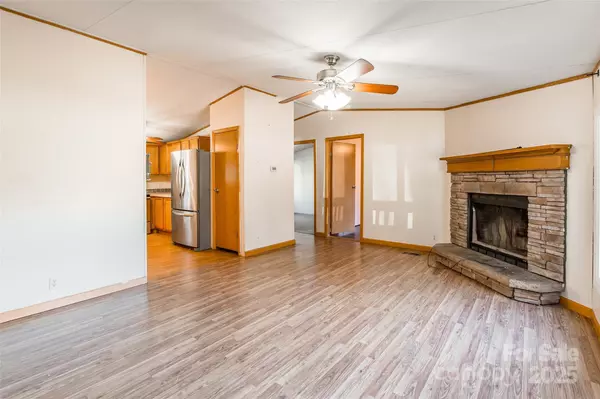 Dallas, NC 28034,810 Dallas Spencer Mtn RD