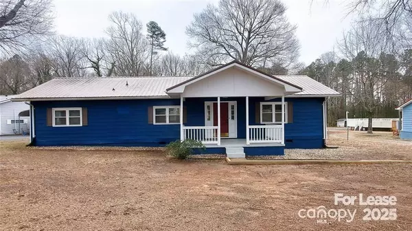 136 Mt Mourne LOOP, Mooresville, NC 28117