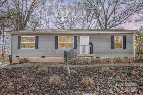 Charlotte, NC 28208,2321 Greenland AVE