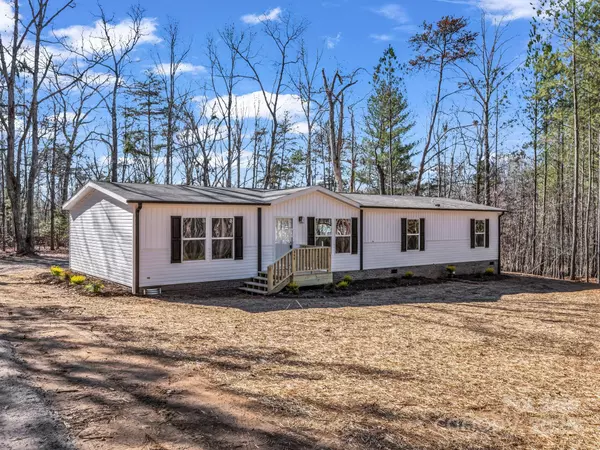 Bostic, NC 28018,844 Tiney RD