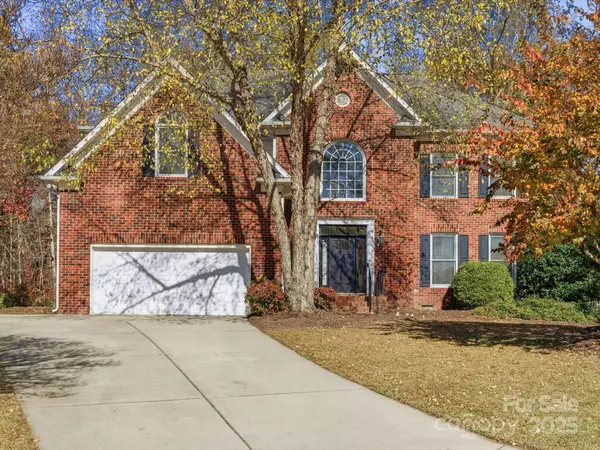 Charlotte, NC 28273,12439 Oakbriar LN