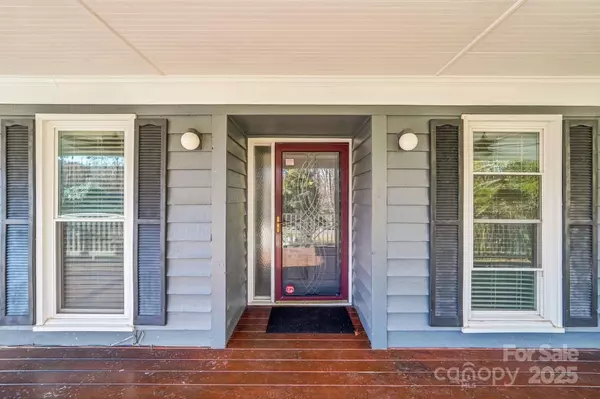 Charlotte, NC 28215,9401 Elvis DR