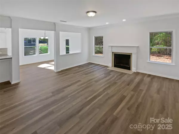 Fort Mill, SC 29707,3081 Crosswind DR