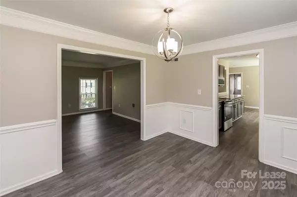 Charlotte, NC 28227,5015 Rivergreen LN