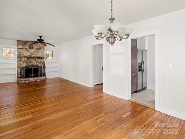 Asheville, NC 28803,6 Buckingham CT