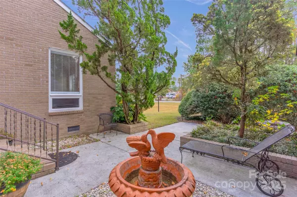 Leland, NC 28451,1021 Parkwood DR NE