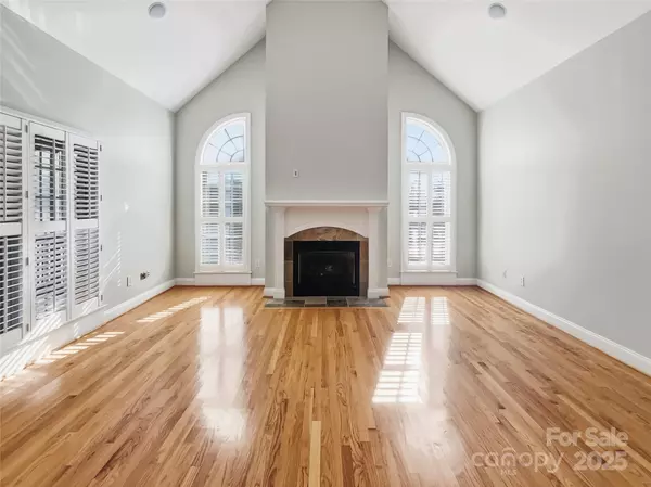 Gastonia, NC 28052,924 Ferguson Ridge RD