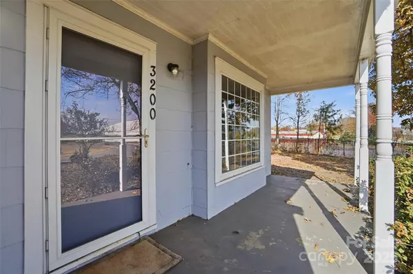 Charlotte, NC 28214,3200 Sam Wilson RD