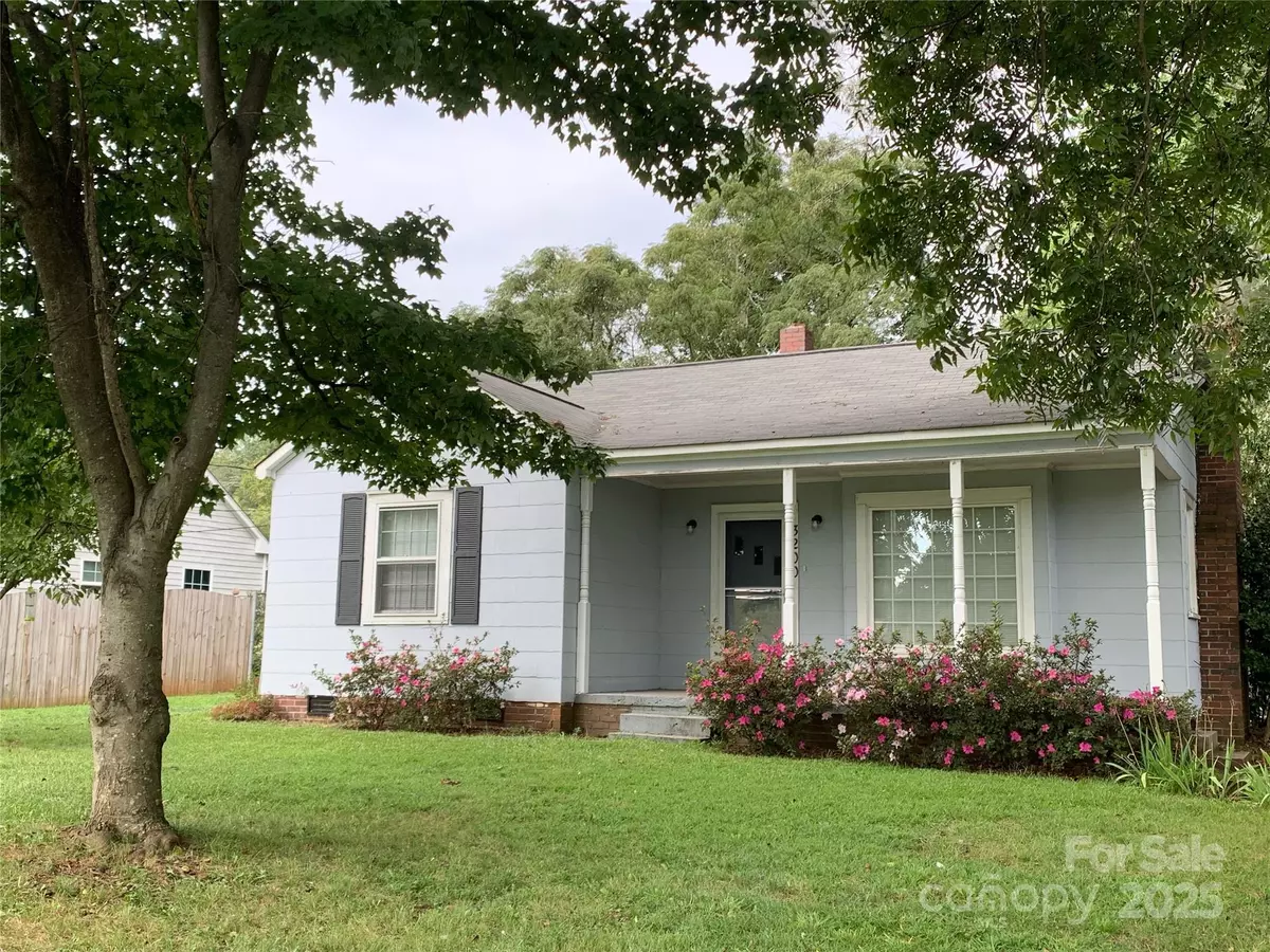 Charlotte, NC 28214,3200 Sam Wilson RD