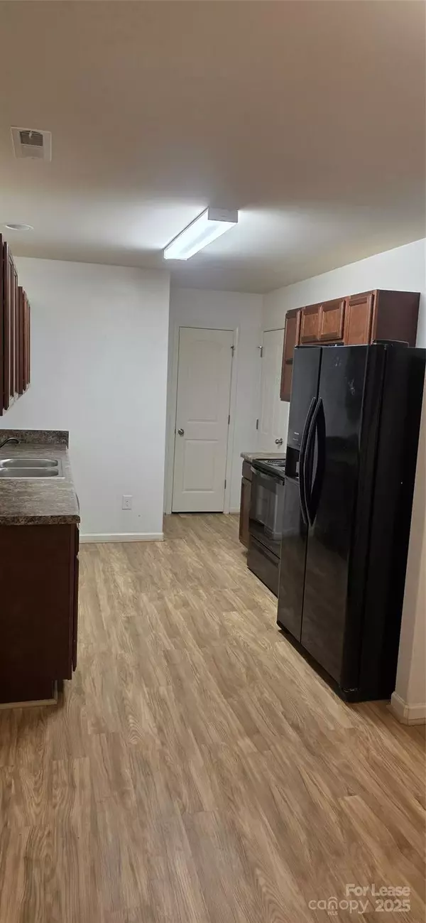 Salisbury, NC 28147,1504 Keystone DR