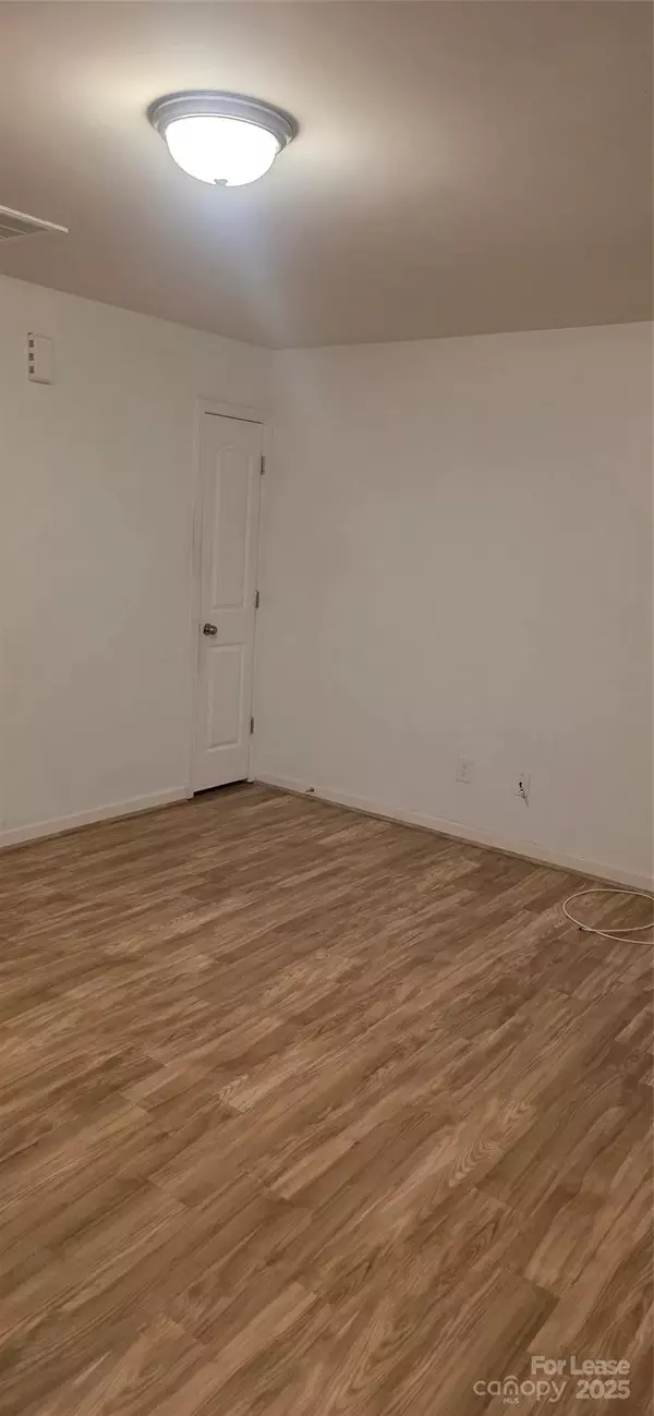 Salisbury, NC 28147,1504 Keystone DR