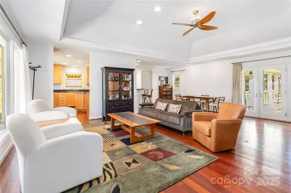 Charlotte, NC 28270,6549 Folger DR