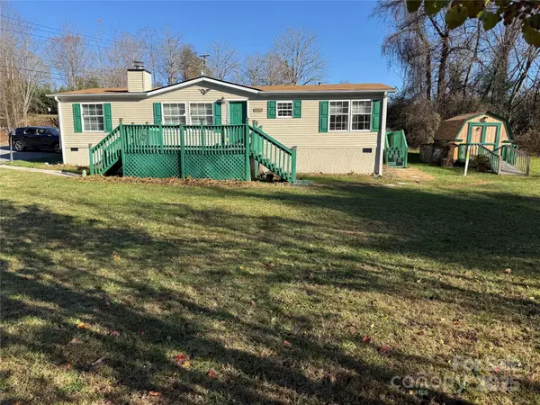 Hendersonville, NC 28792,1042 Brookside Camp RD