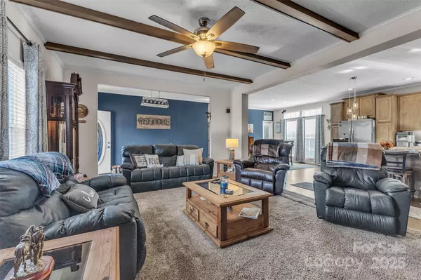 Taylorsville, NC 28681,72 Crouch RD