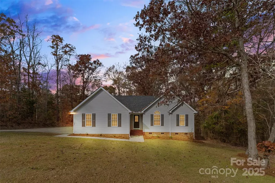 490 Rutledge DR, Catawba, SC 29704