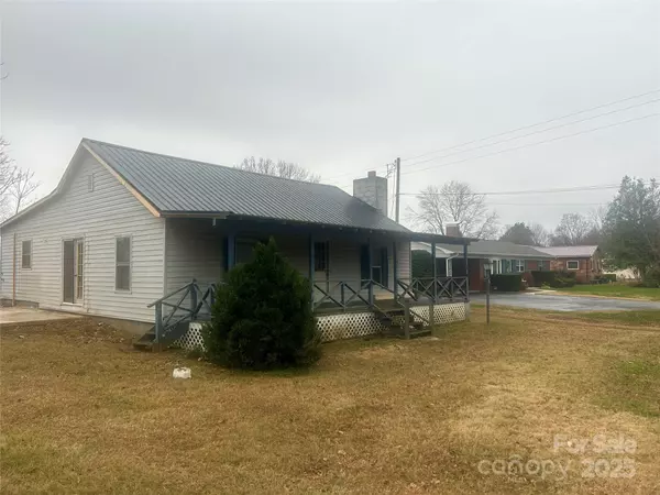 Hudson, NC 28638,190 Cedar Valley RD