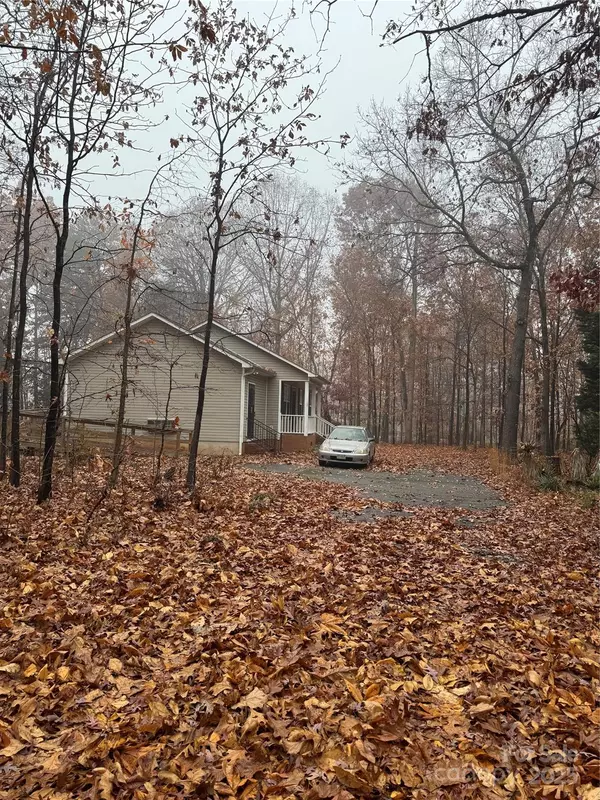 Statesville, NC 28625,155 Brookview RD