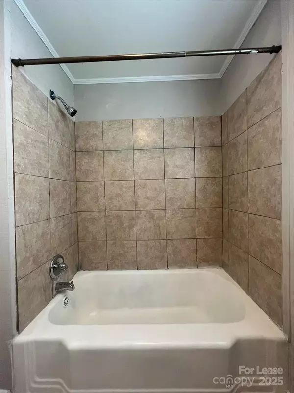 Gastonia, NC 28052,409 N Vance ST