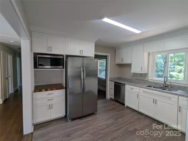 Charlotte, NC 28210,1614 Keeling PL